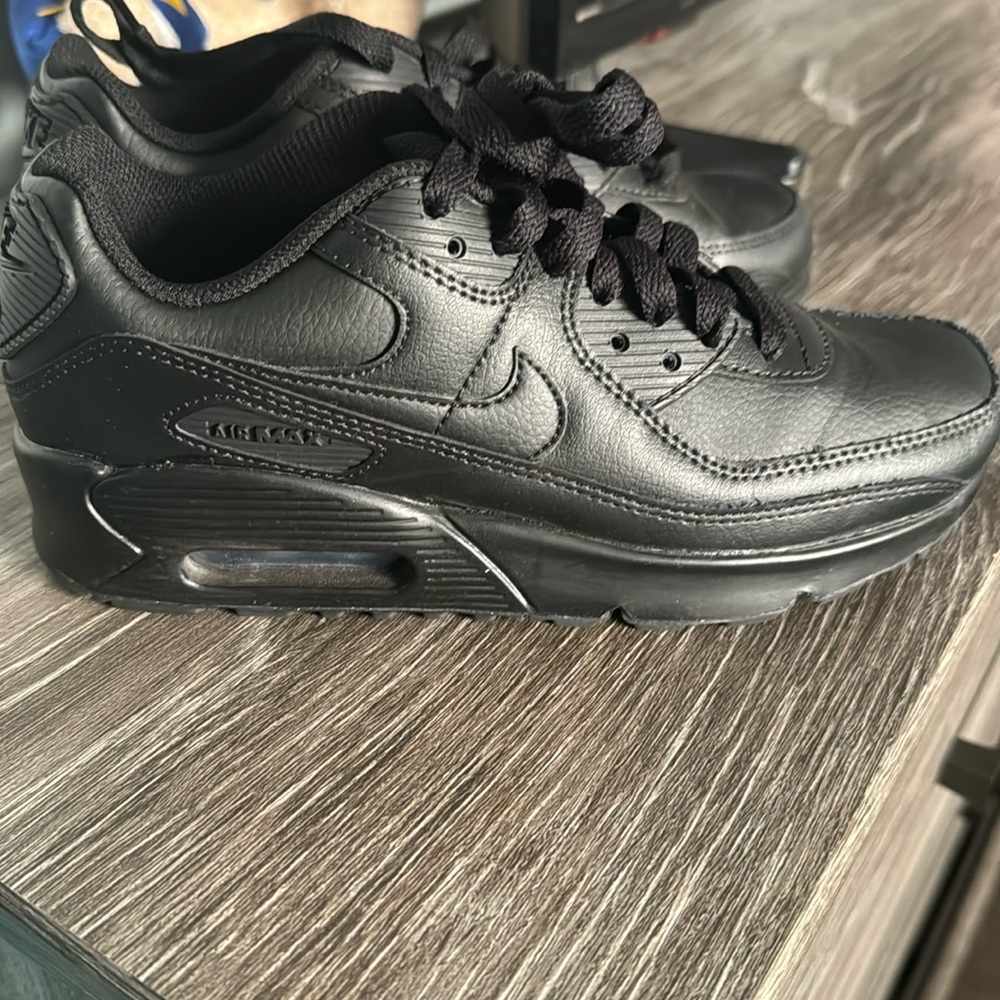 Brand new air max no box